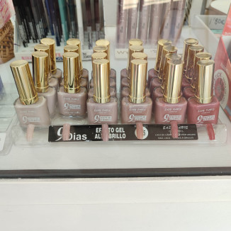 Esmaltes de uñas efecto gel