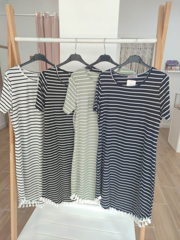 Vestido Flecos rayas