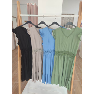 Vestido corto cintura borda