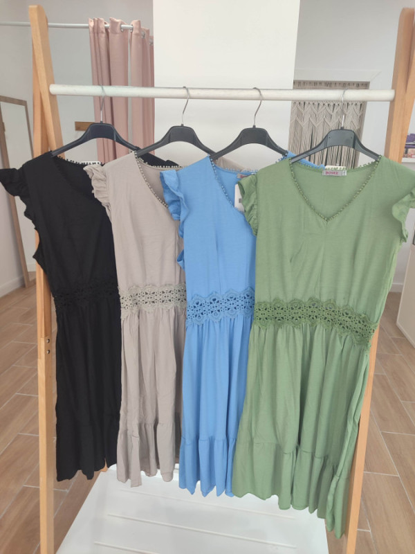 Vestido corto cintura borda