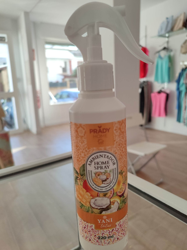AMBIENTADOR YANI tatus