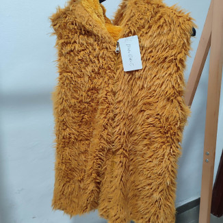 Chalequillo pelo reversible 