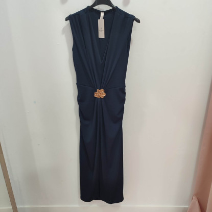Vestido canale broche